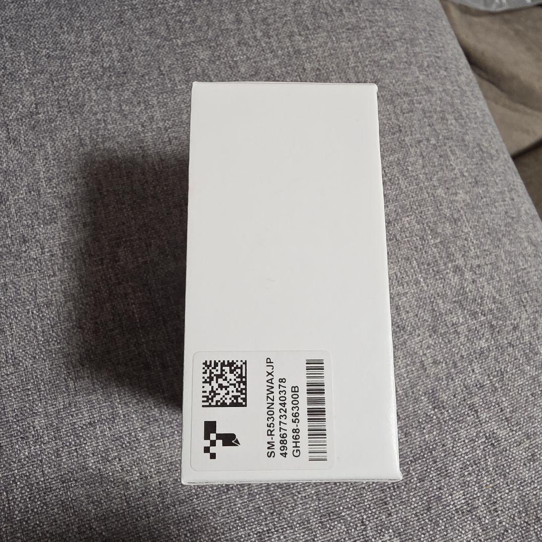 Galaxy　buds3 ホワイト