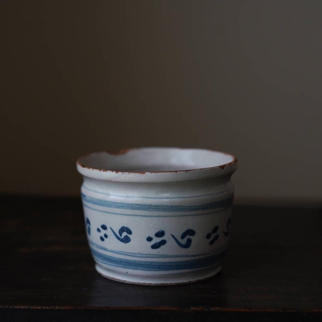希少17世紀 オランダ デルフト 染付輪線巴文小壺