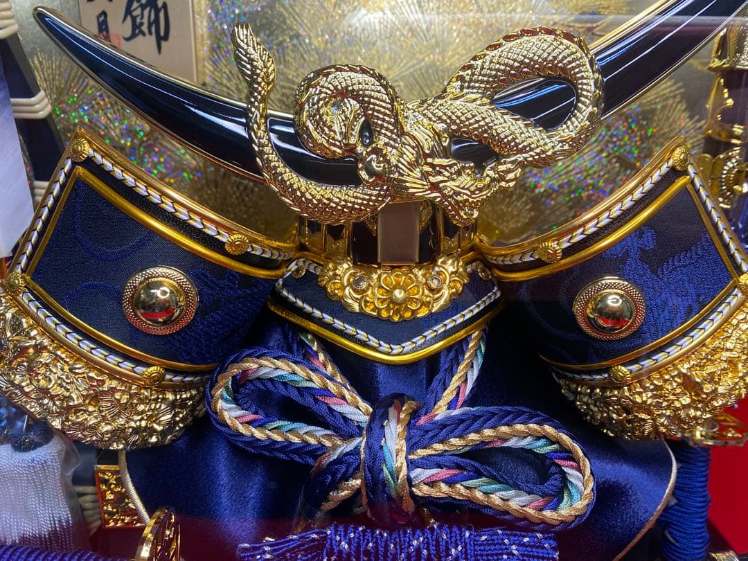 伊達政宗　東京久月　五月人形　家紋付き兜飾り　六角アクリルケース入