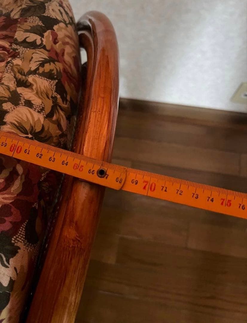 ラタン 花柄クッション 回転椅子