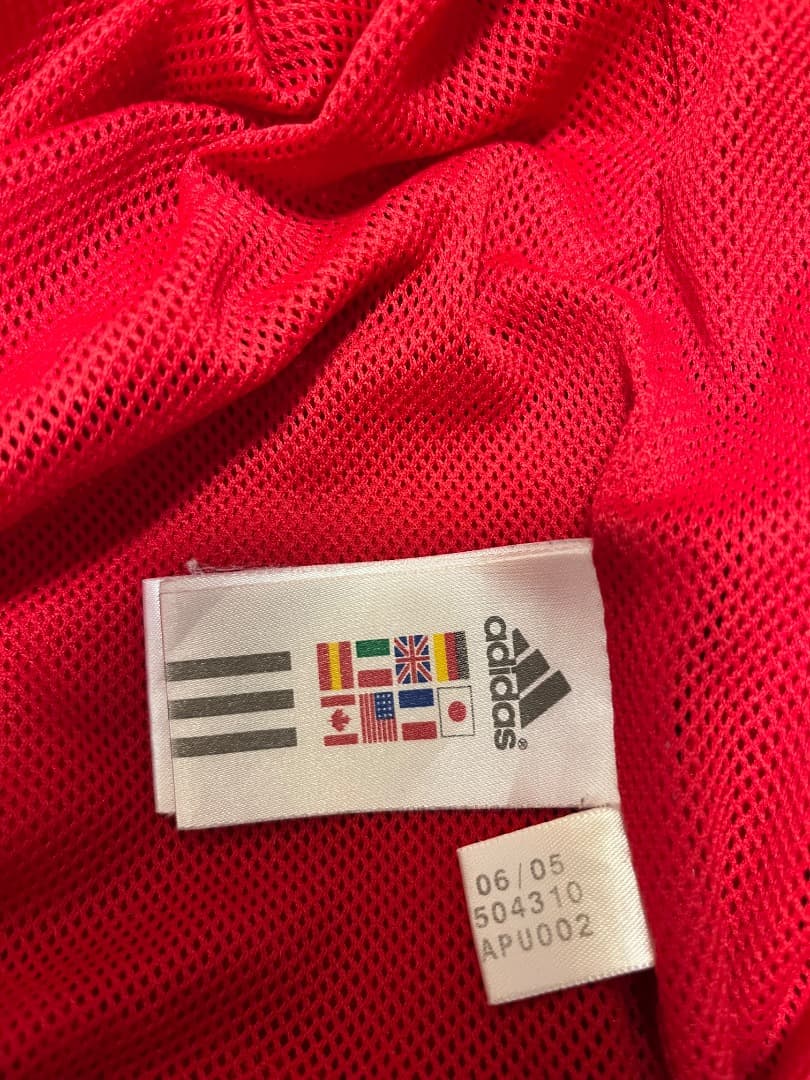 入手困難 アディダス　ACミラン　トラックジャケット　ウィンドブレイカー　XL