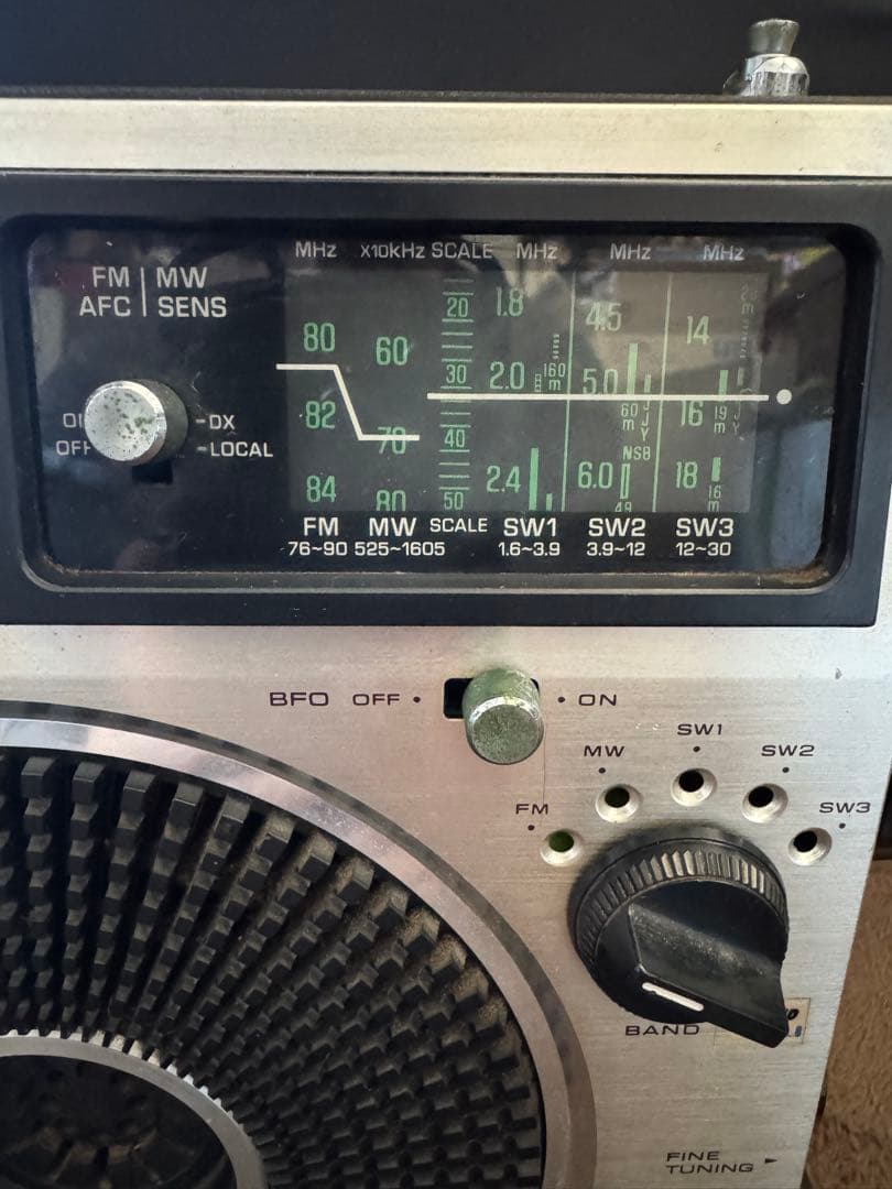 ナショナル　クーガー　RF-1150 ラジオ　レトロ