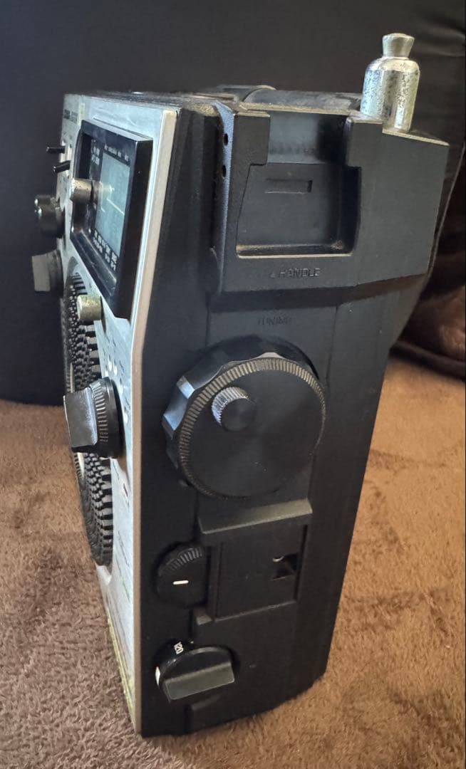 ナショナル　クーガー　RF-1150 ラジオ　レトロ