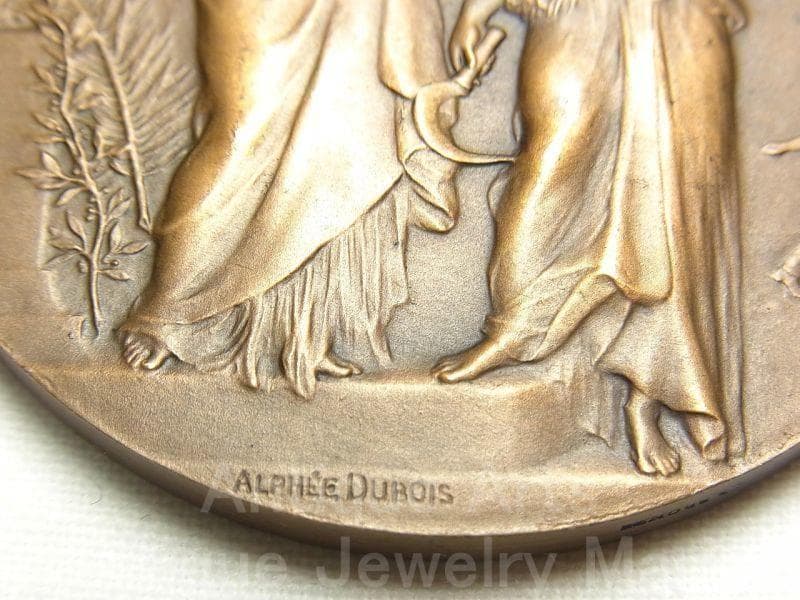 《m6466》農業労働者を知識へ導くマリアンヌ フランス アンティーク メダル