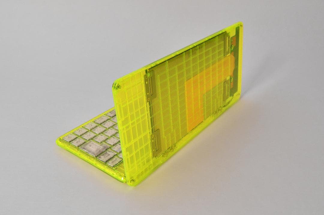 ポメラ DM250XY Crystal Neon Yellow