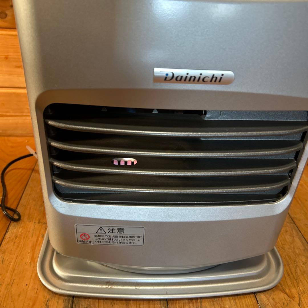 送料無料ダイニチ　Dainichi 石油ファンヒーター FW-25S　2018年
