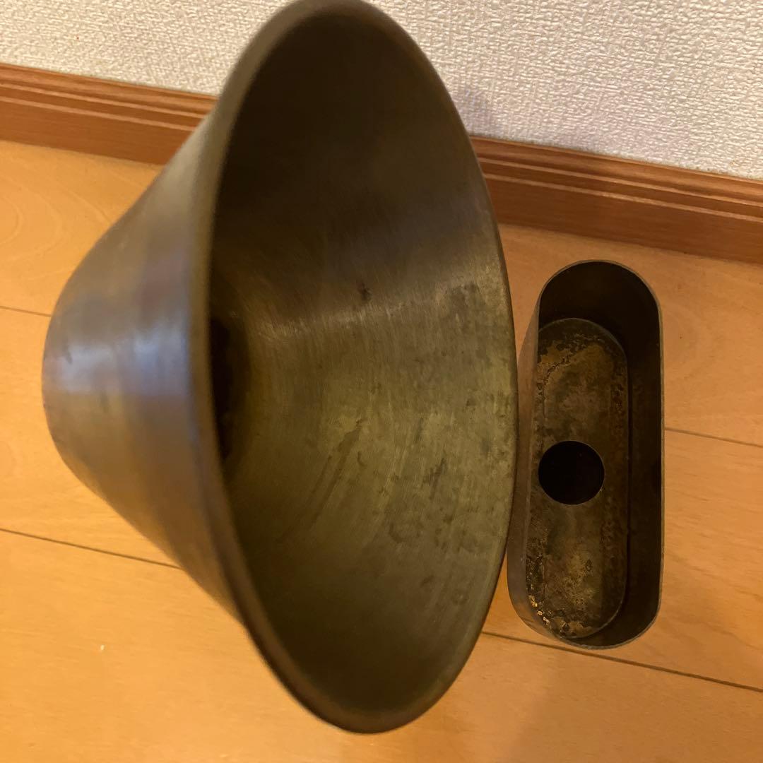 ダルトン　スマホスタンド　真鍮　スピーカー