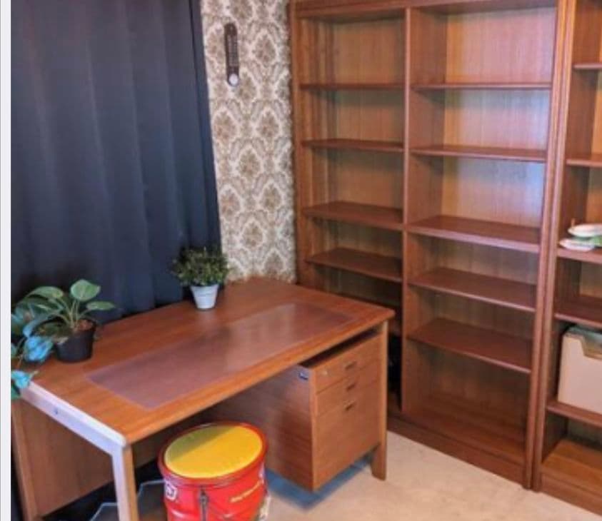引き出し鍵付き　ビンテージ　チークデスク　机　学習机　ミッドセンチュリー