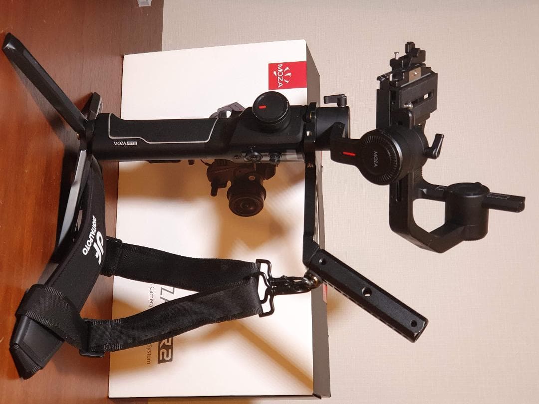 MOZA Air 2＋ハンドルおまけ 3軸ジンバル スタビライザー 中古完動品