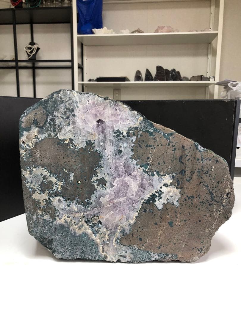 ブラジル産　アメジストドーム