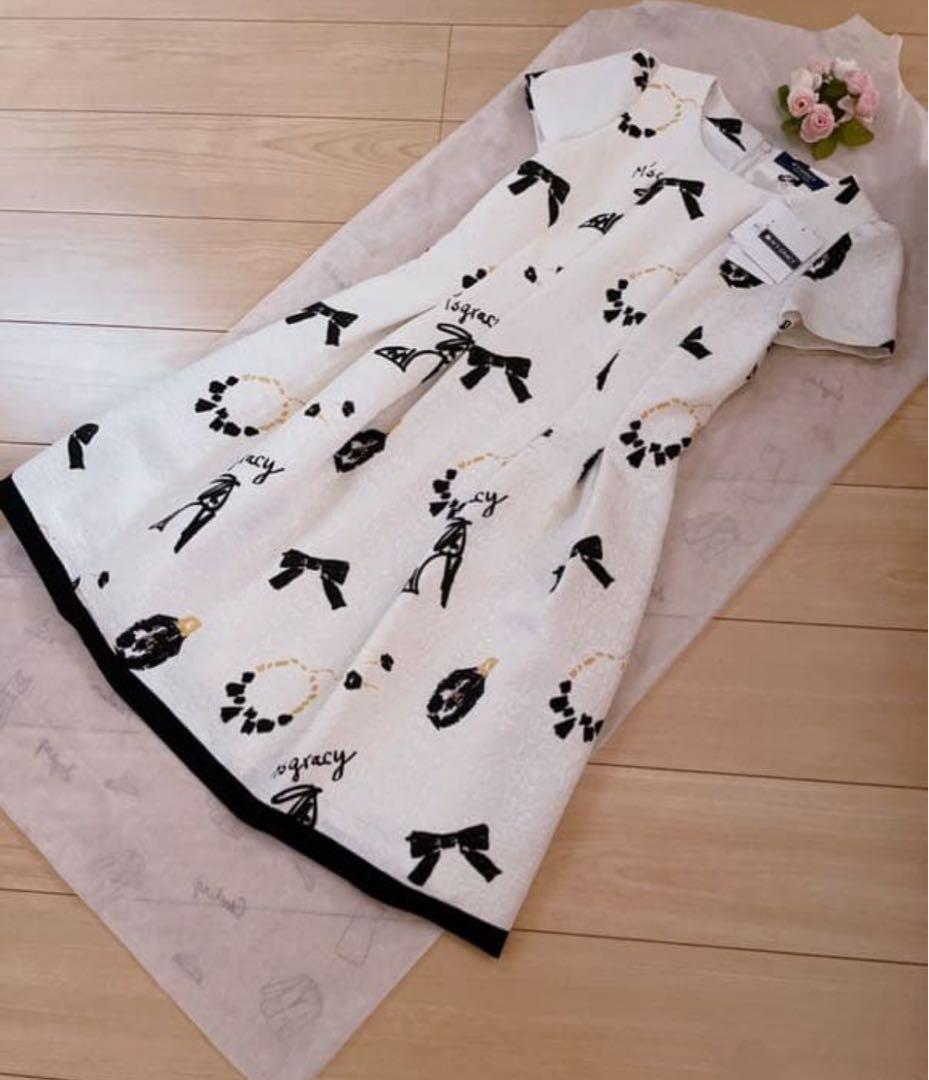 【新品】カタログ掲載❤️インスタ❤️エムズグレイシー❤️リボン　香水　ワンピース　36