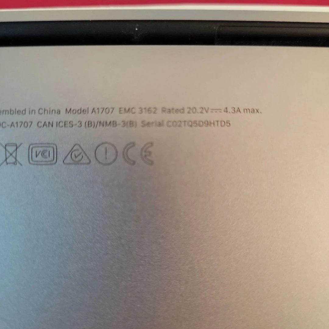 MacBook Pro 15-inch 2017 元箱付A1707 動作品