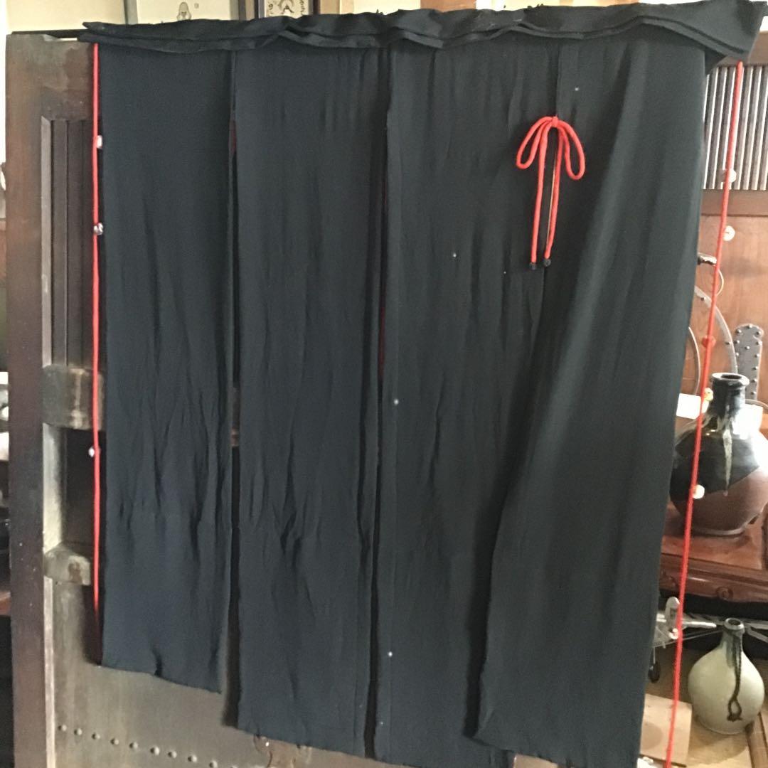 作家物　縮緬で作った暖簾　古布　リメイク　アンティーク