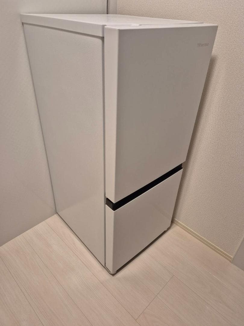 【送料込み】一人暮らし　小型　冷蔵庫135L＊やや美品＊