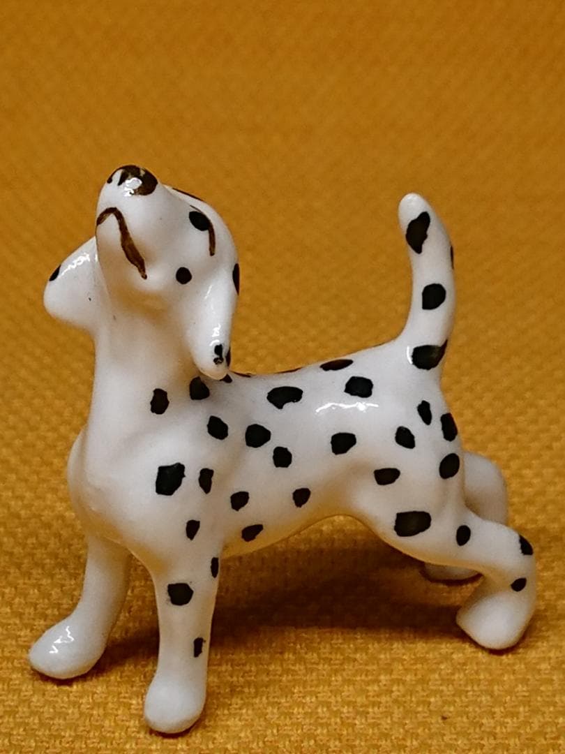 【美品】犬　ダルメシアン　陶器　置物　インテリア　工芸品　美術品　A3025