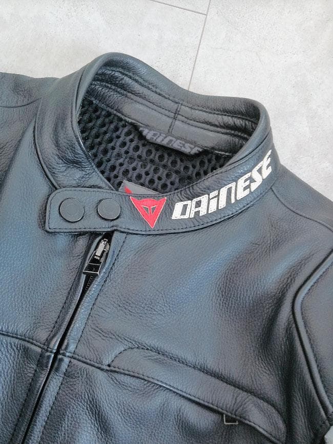 DAINESE ダイネーゼ SF PELLE パット付 本革ライダースジャケット