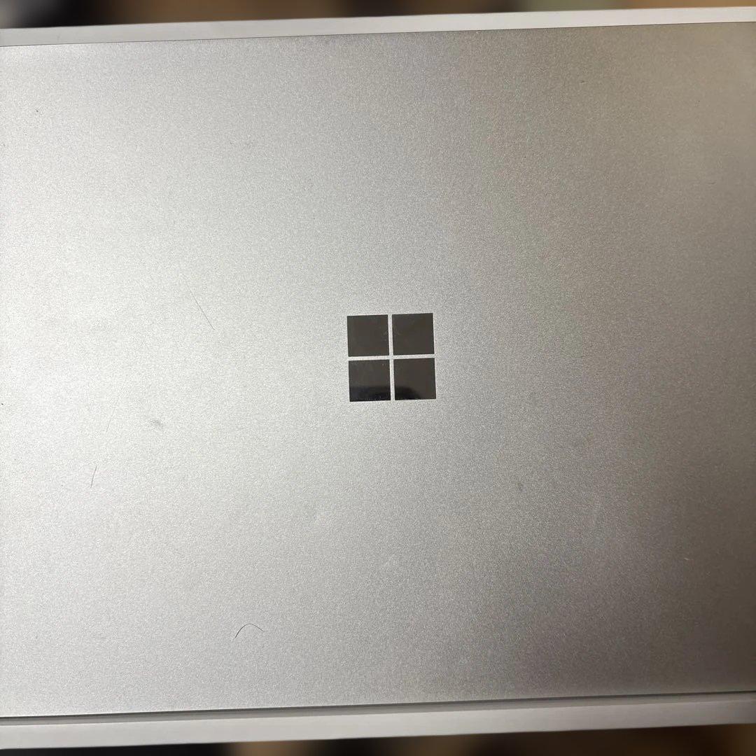 Chromebook本体 Microsoft Surface laptop go2