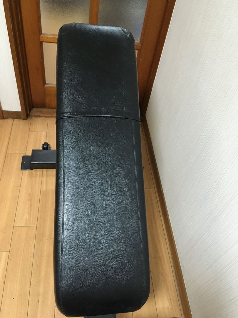 Think Fitness ベンチ　アジャスタブルベンチ　筋トレ