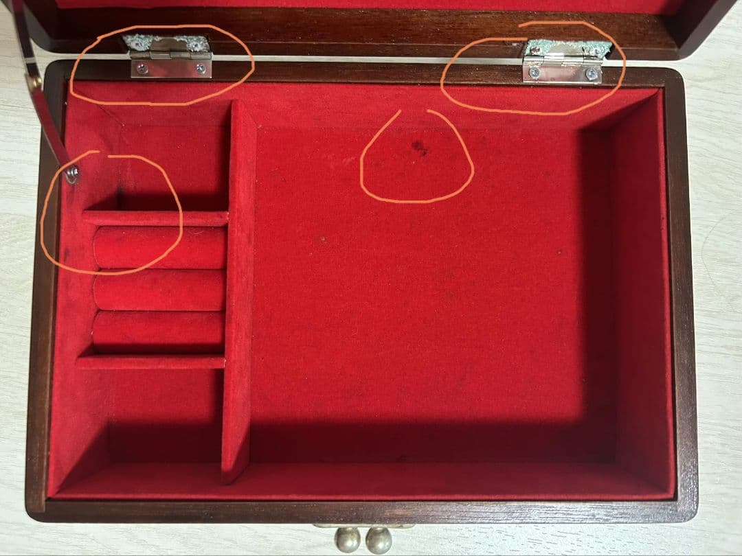 刺繍　アクセサリー木製ボックス 2個