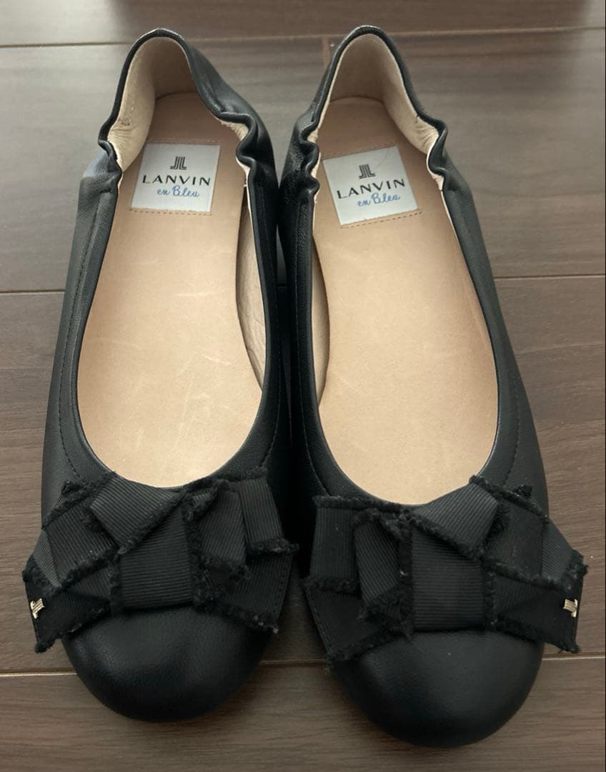 【LANVIN en Bleu】リボンモチーフバレエシューズ
