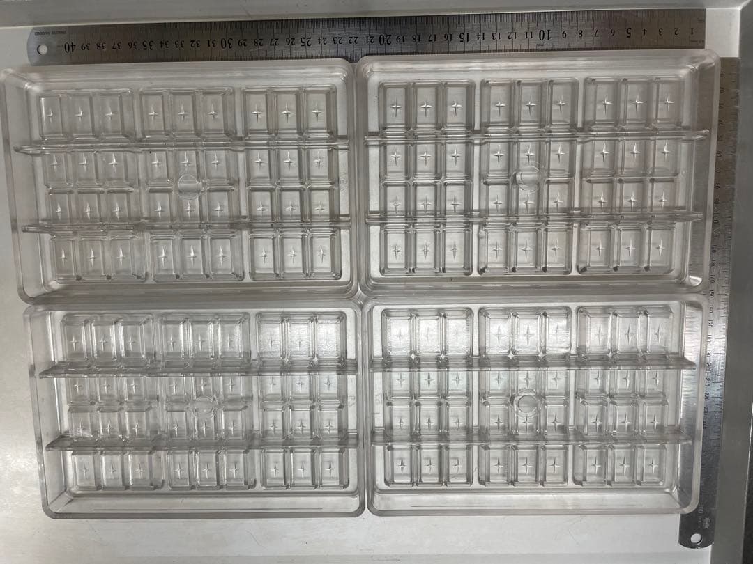 チョコパレット　ハートハート大　タブレット　カボス　サンタ　ロツシェ　ピラミッド