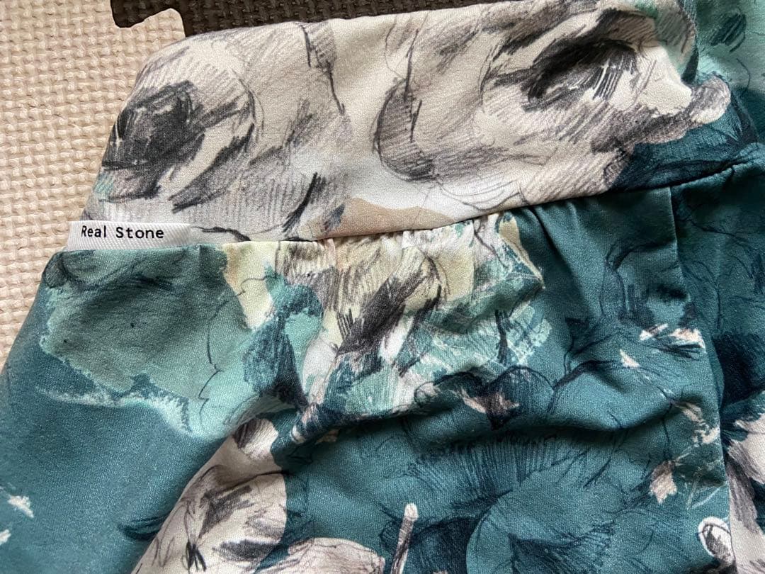 リアルストーンヨガセットアップ