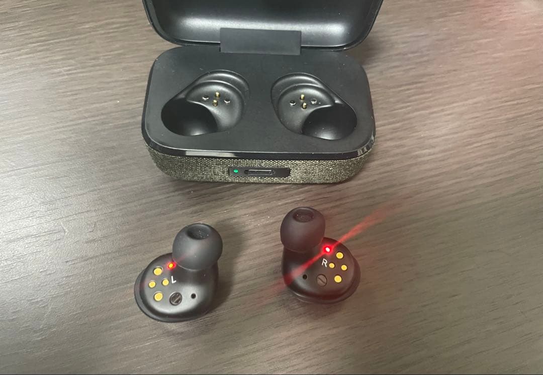 イヤホン MOMENTUM True Wireless 4