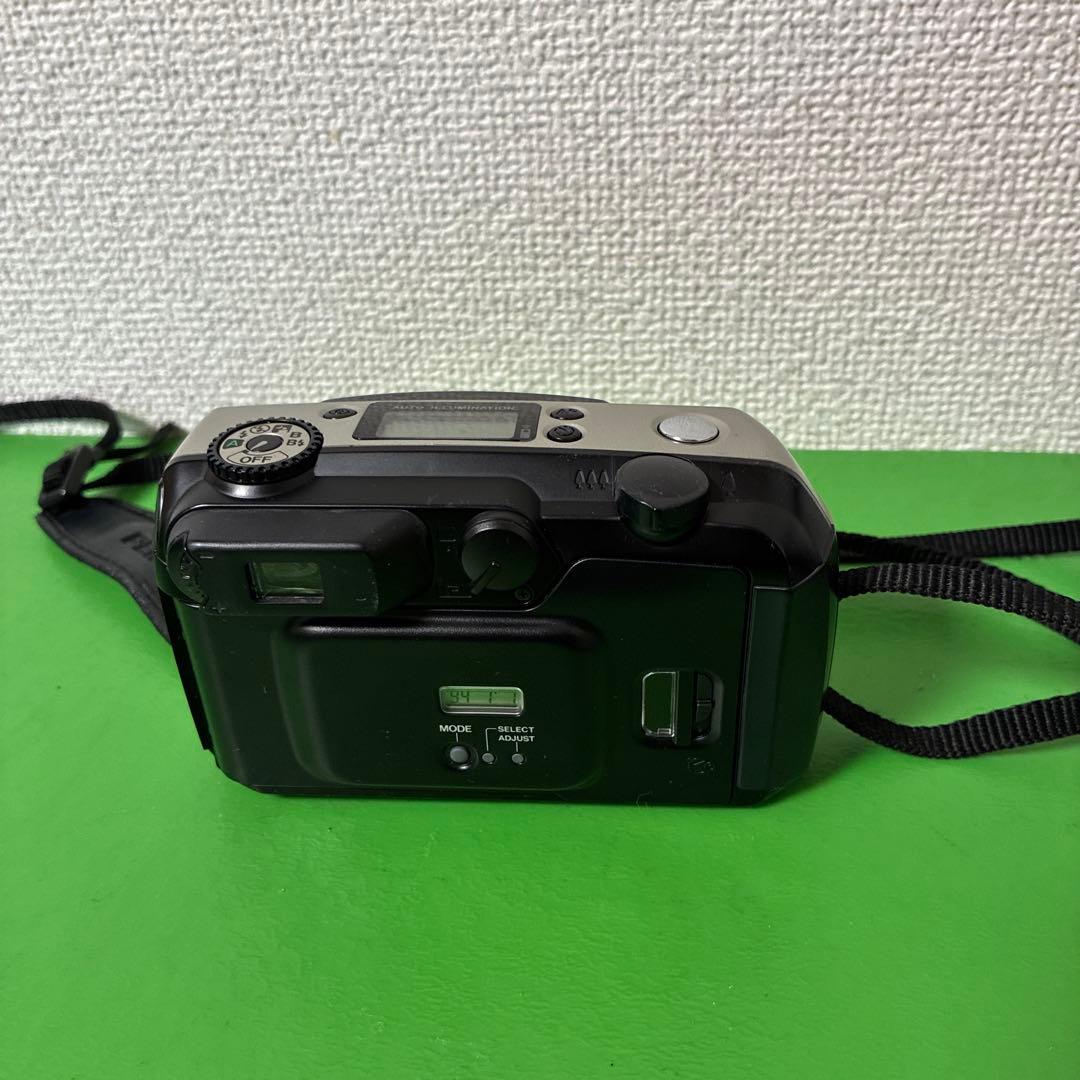 vampireとなります。 コンパクトフィルムカメラ ESPIO 160