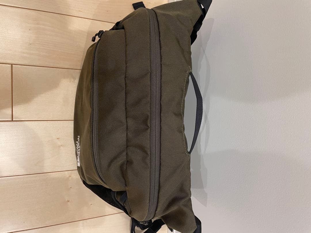 THE NORTH FACE ベビースリングバッグ ニュートープグリーン