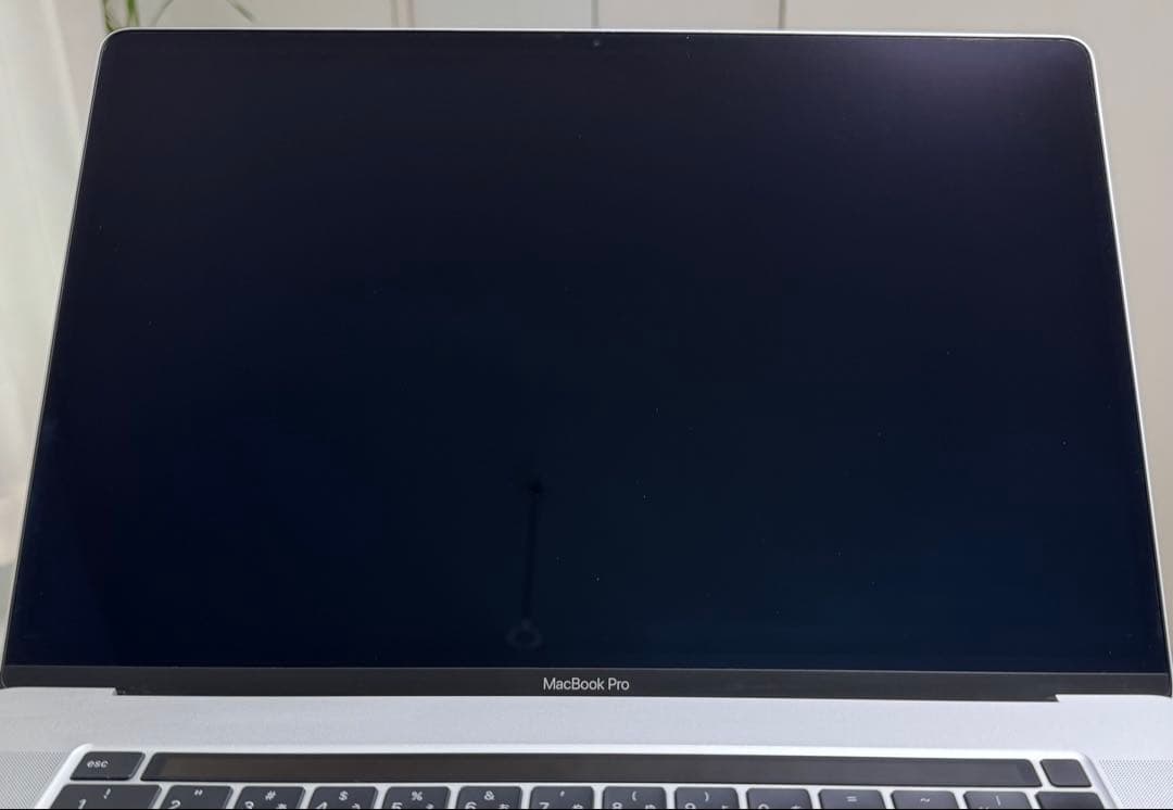 MacBookPro i7 16GB 512GB 充放電304回 バッテリ84%