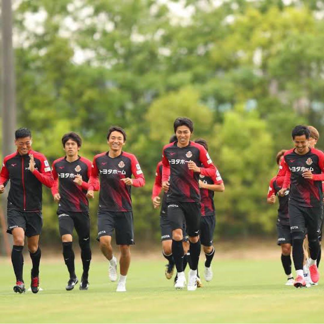 名古屋グランパス 2020　選手支給　トレーニング　長袖　#25 前田直輝