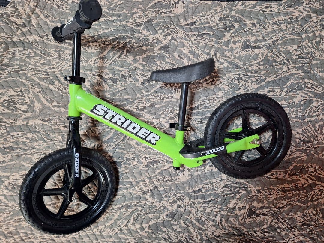 STRIDER ストライダー スポーツ 12インチ