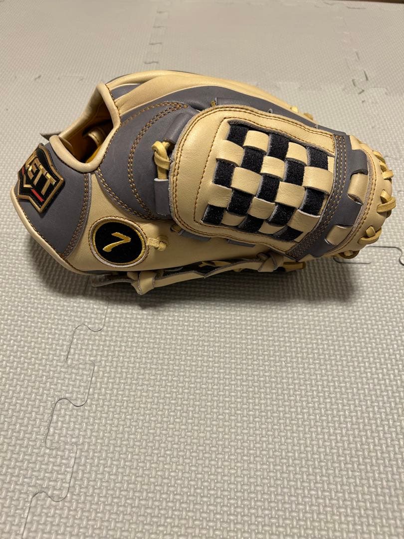 あ*と様 ZETT 軟式内野用オーダーグローブ 吉川尚輝モデル