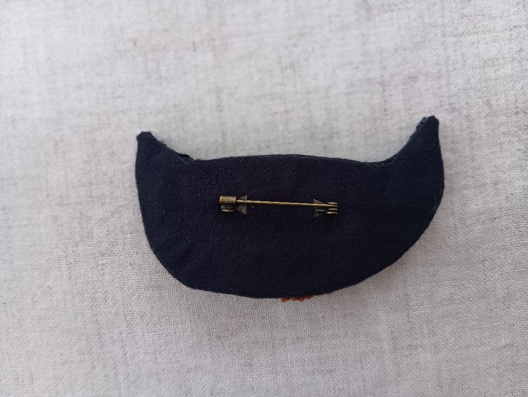 minä perhonen ブローチ