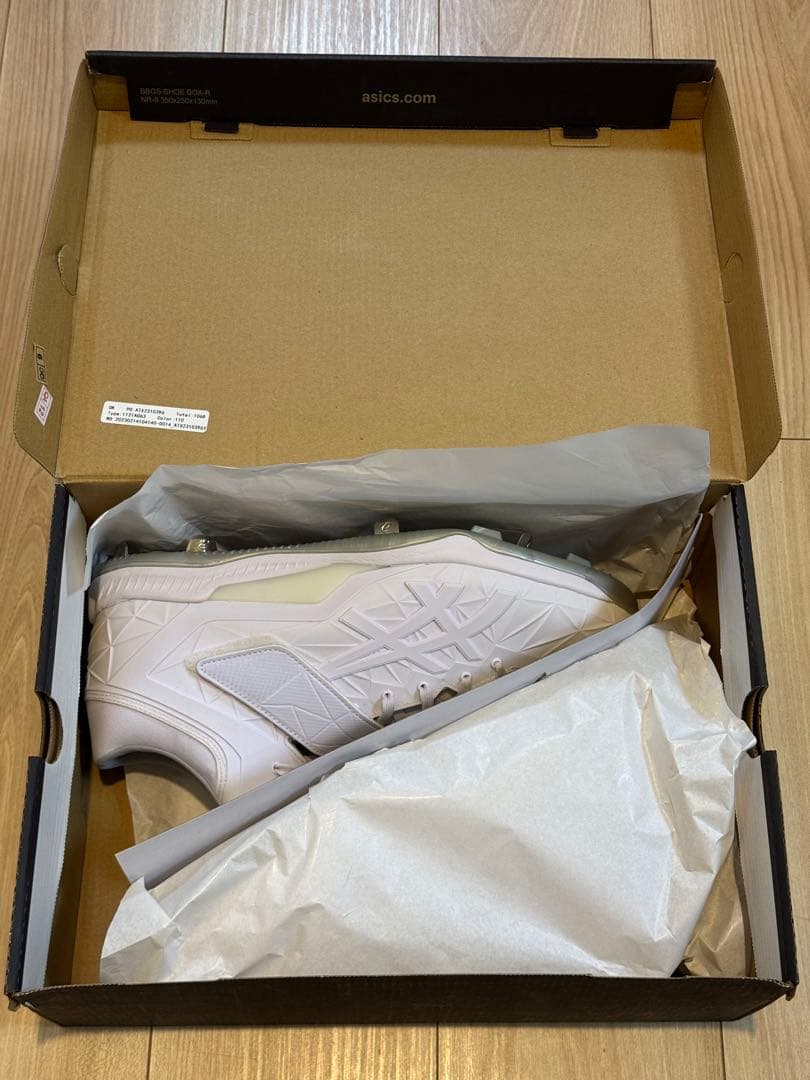 【新品未使用】28cm(白)アシックスGOLDSTAGE I-PRO SETDO