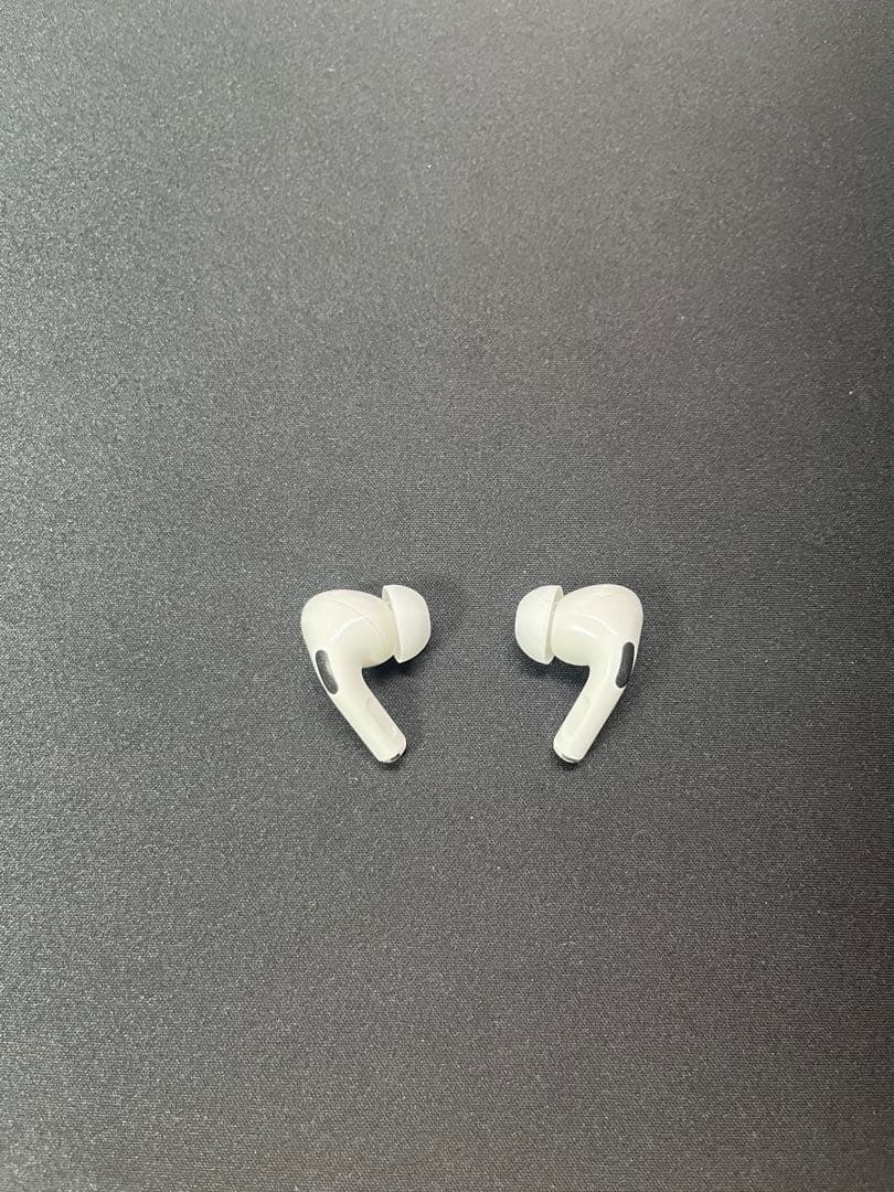 ヘッドホン Airpods pro