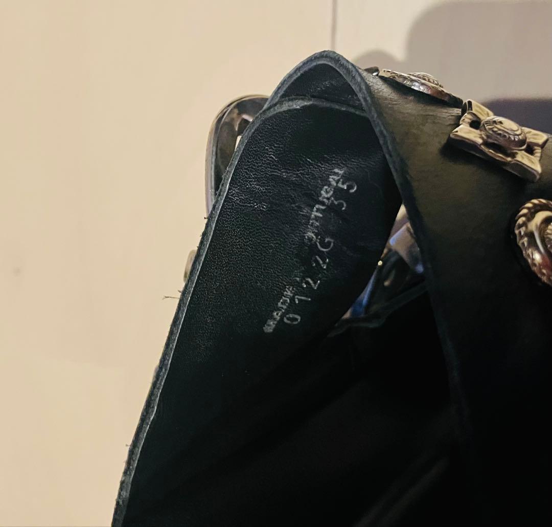 TOGA PULLA ブラック サンダル