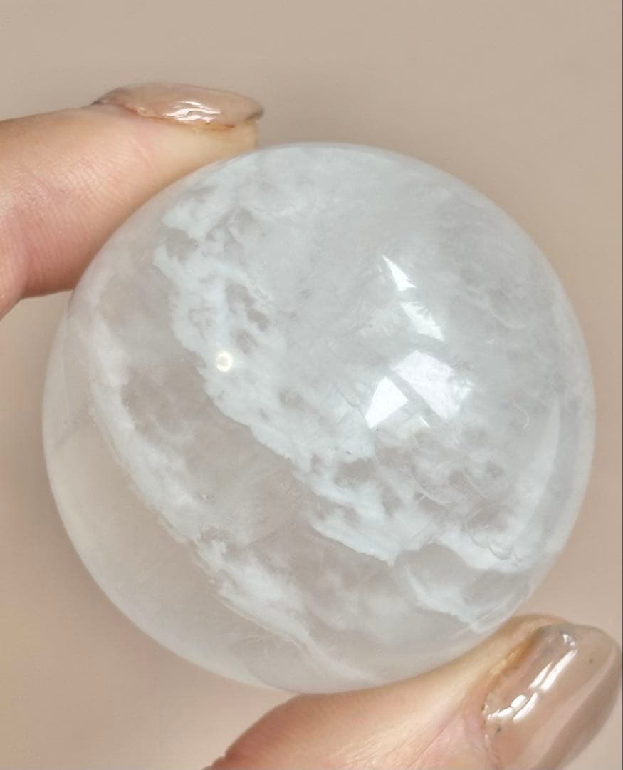 《高品質・オーロラ虹映》セリサイト イン フローライト＊スフィア 丸玉