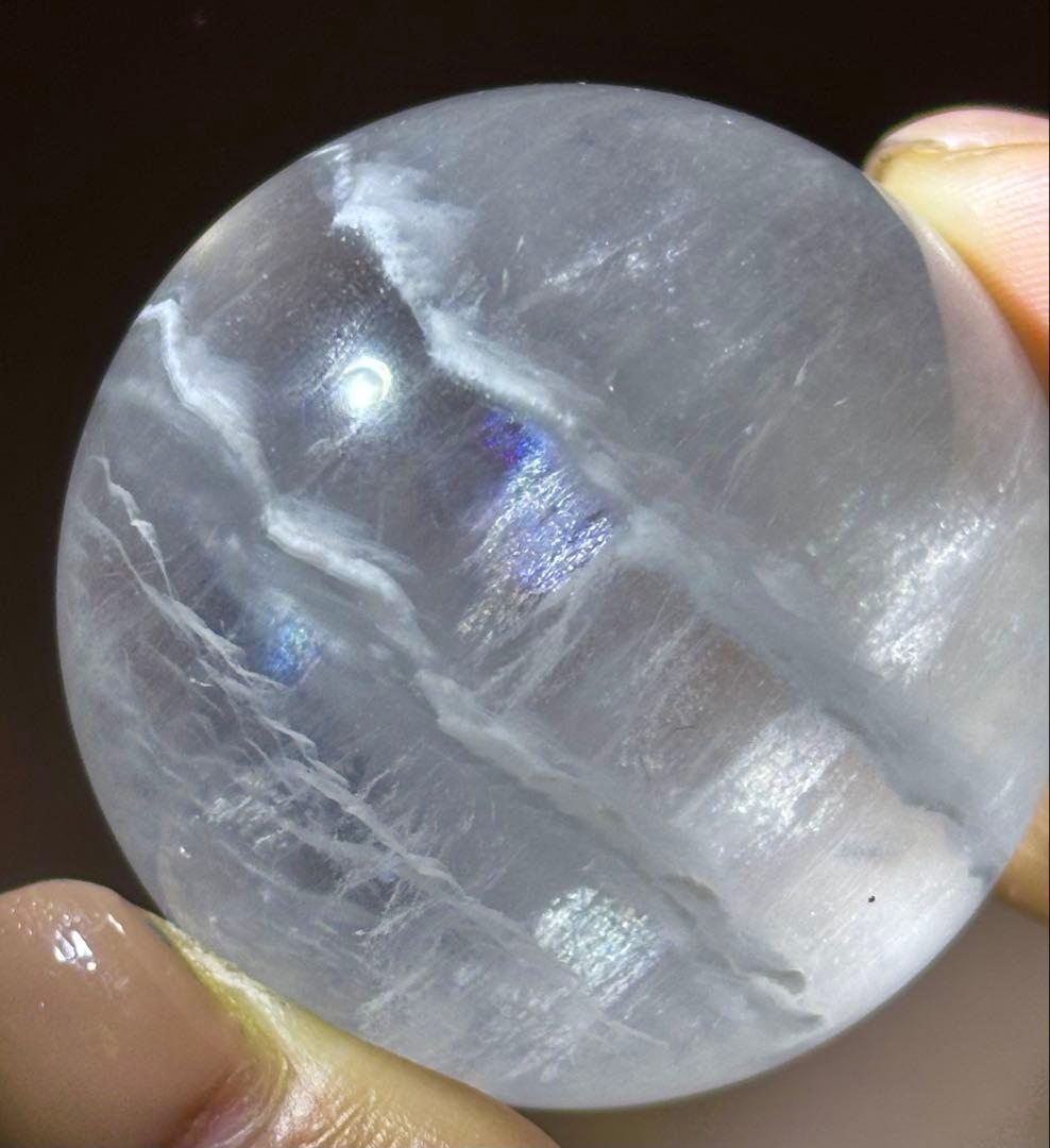 《高品質・オーロラ虹映》セリサイト イン フローライト＊スフィア 丸玉