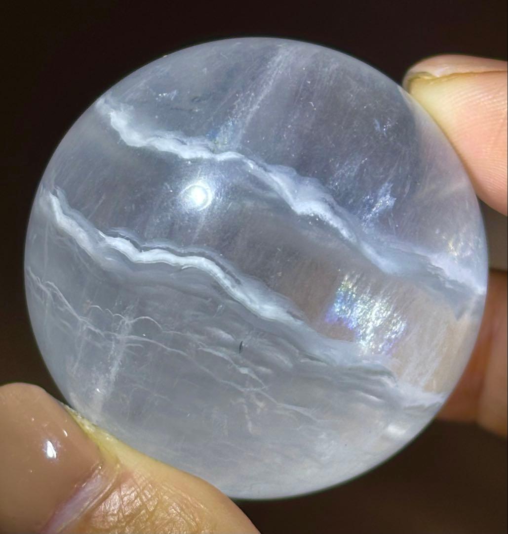 《高品質・オーロラ虹映》セリサイト イン フローライト＊スフィア 丸玉