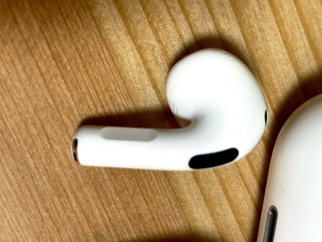 AirPods 第3世代　ホワイト イヤホン&充電ケース MME73J/A