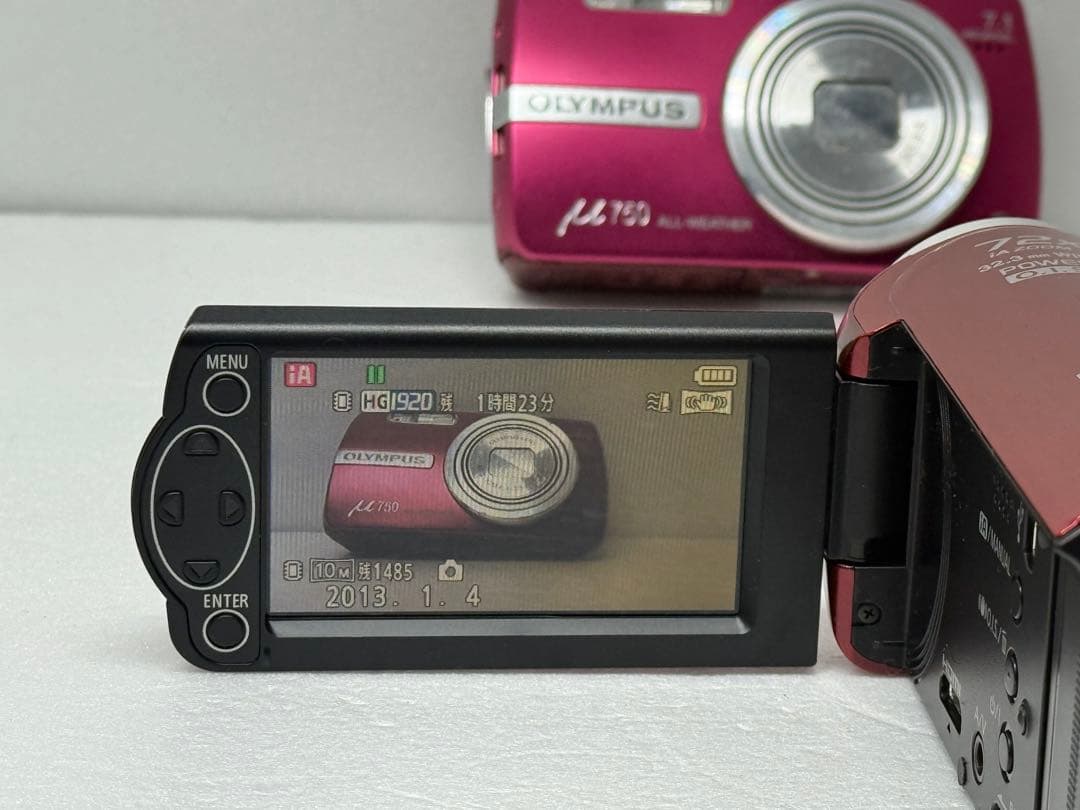 Panasonic HC-V210M レッド 動作確認済 フルHD ビデオカメラ