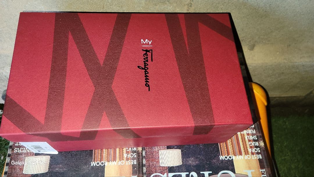 ひ*じ様 フェラガモ　MY　SPORTY　ヴァラリボン付きフラットシューズ