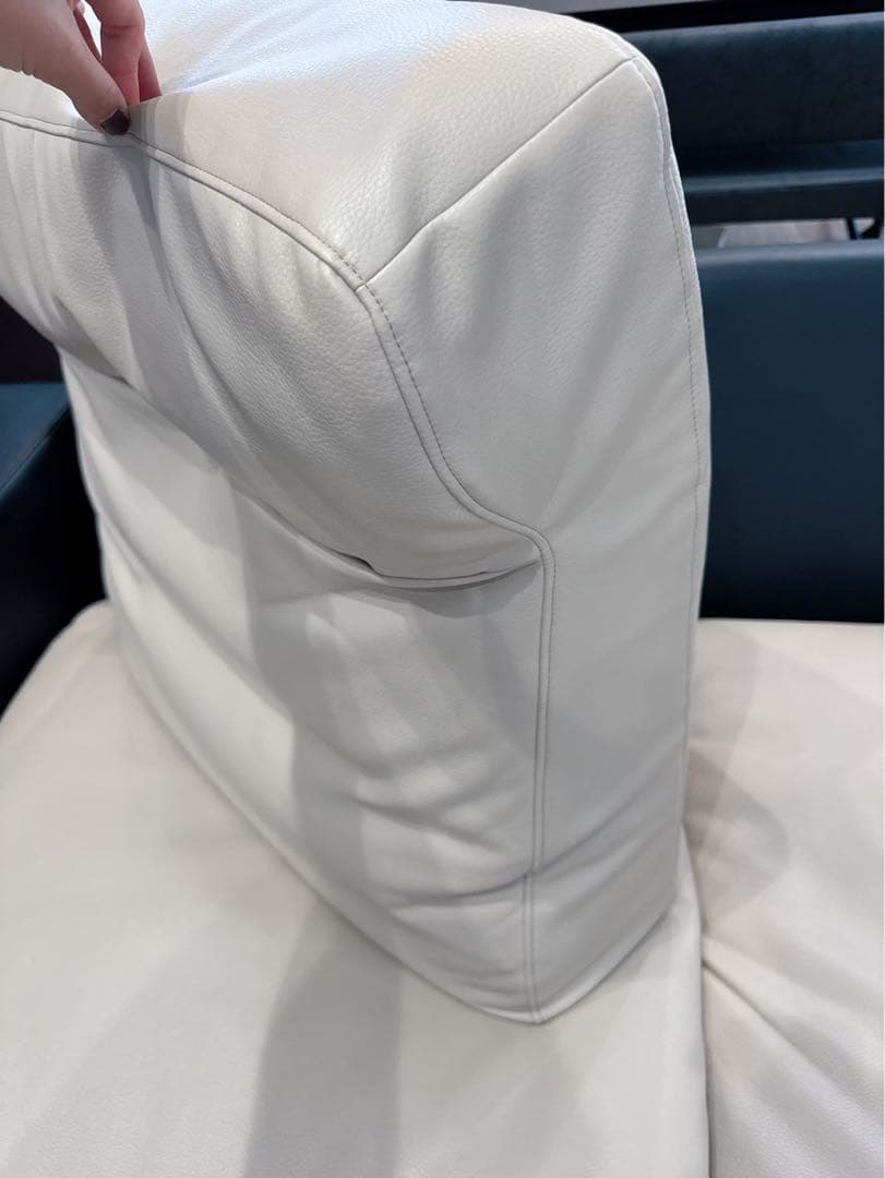 東京インテリア オーダー カウチ ソファー 黒白 シンプル おしゃれ 2人掛け