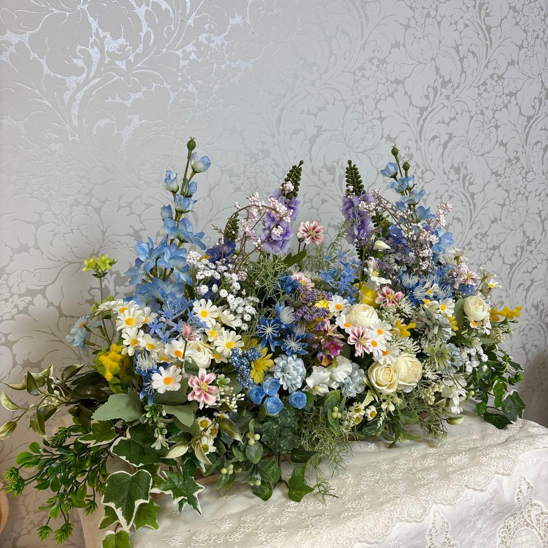 特大サイズ・横広・フラワーアレンジメント・サンタアコーディオンオルゴール合計2点