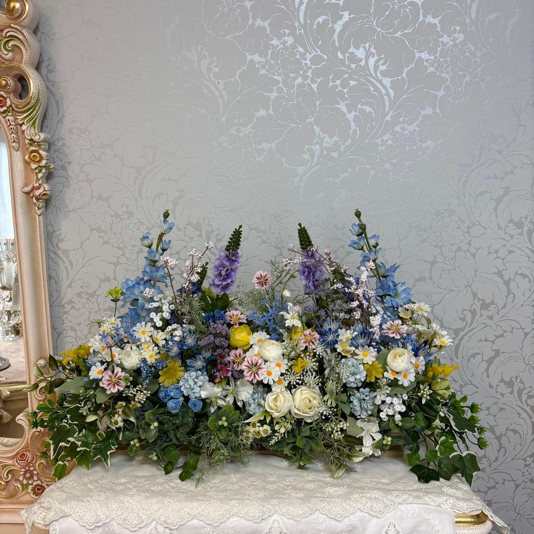 特大サイズ・横広・フラワーアレンジメント・サンタアコーディオンオルゴール合計2点