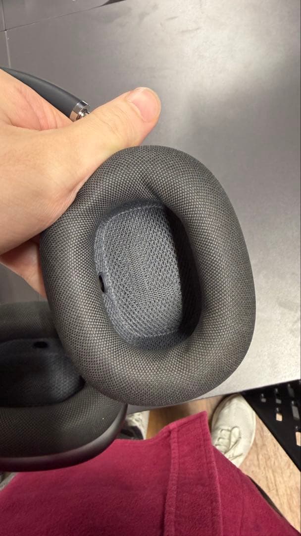 Airpods pro Maxヘッドフォン