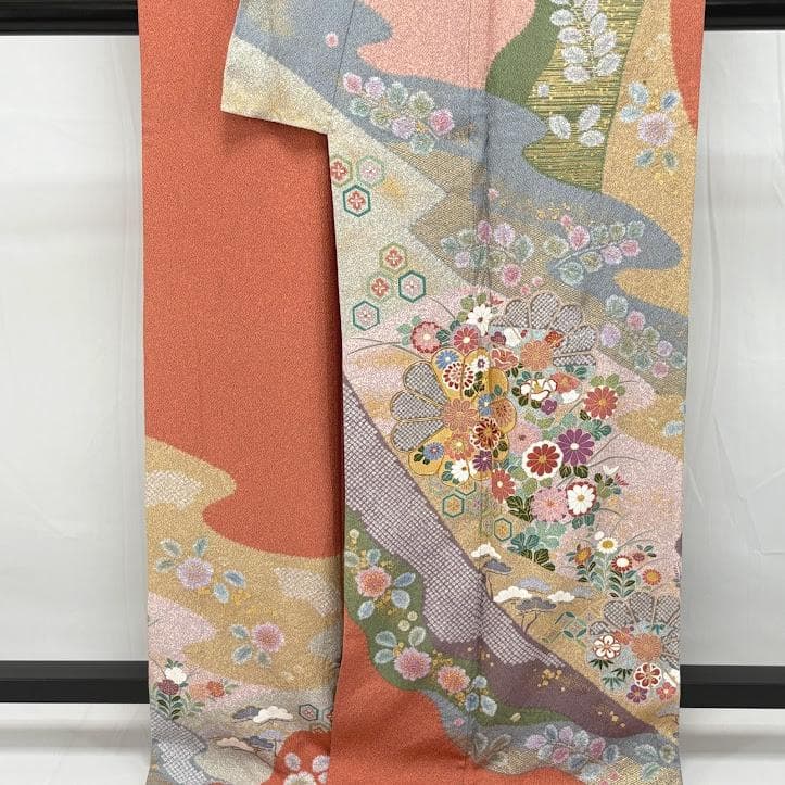 user_d8f4c6e9　訪問着　京友禅金彩加工　金駒刺繍　I506