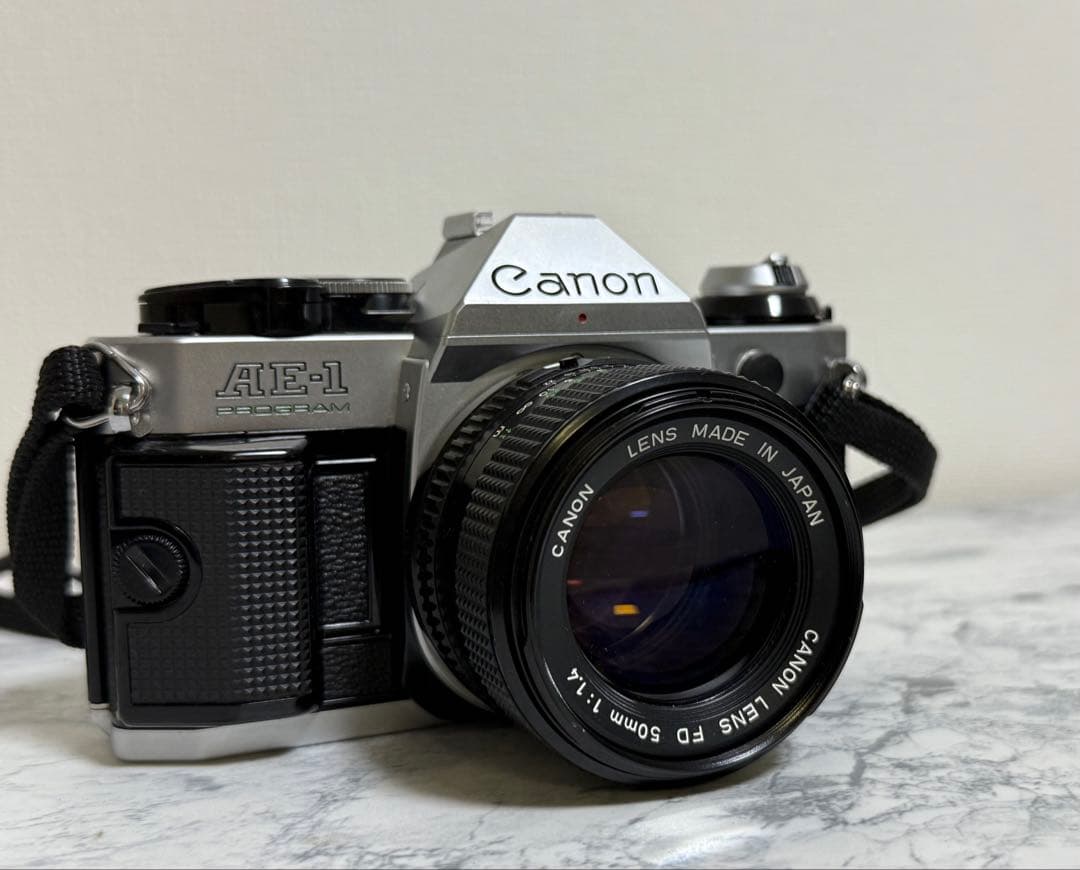 Canon AE-1 Program フィルムカメラ レンズ付き