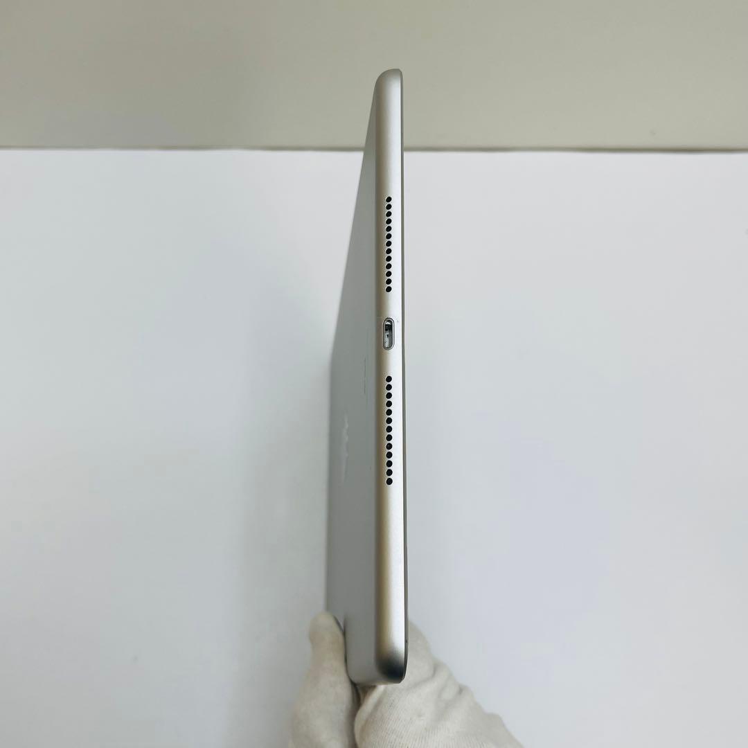 iPad 第7世代 32GB Wi-Fi A2197 バッテリー98%